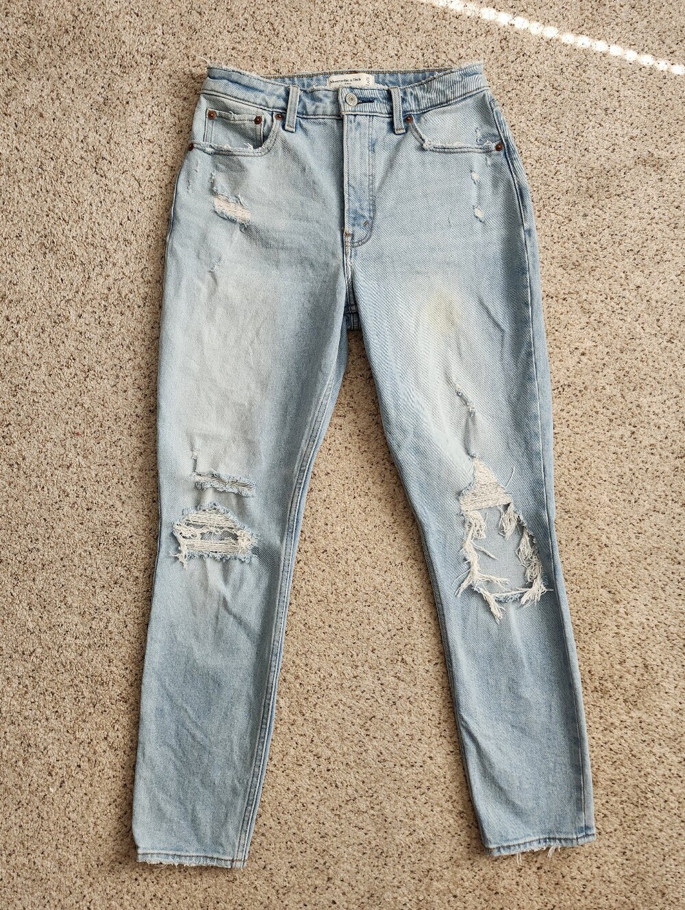 High Rise Skinny Curve Love Distressed Jeans